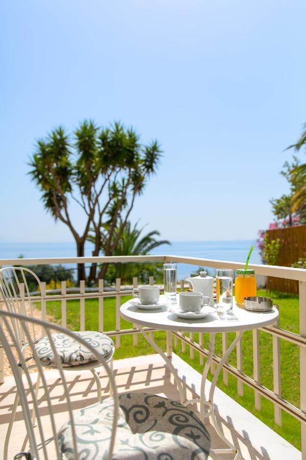 Aurora Beach Hotel, Agios Ioannis Peristeron – Updated 2022 Prices