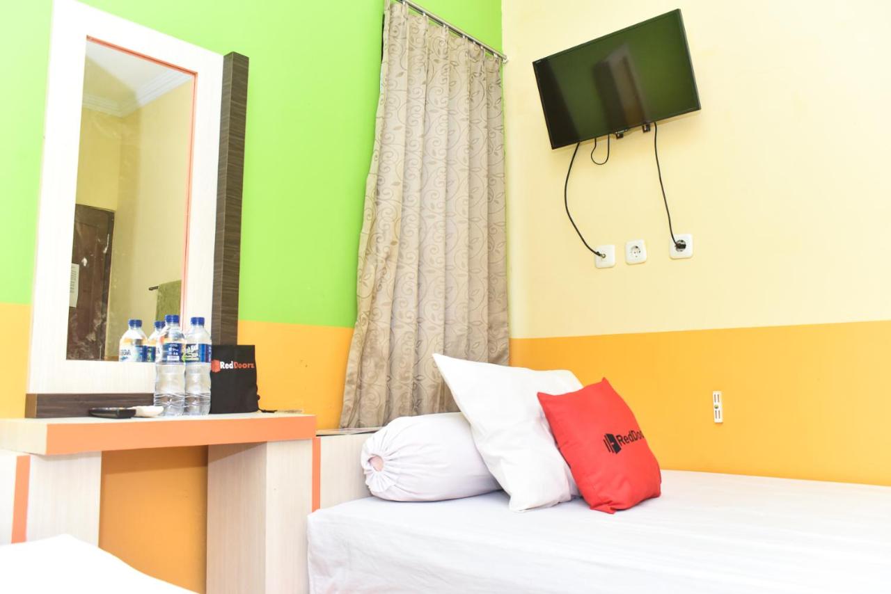 Reddoorz Near Universitas Pattimura Ambon Ambon Harga Terbaru 2021