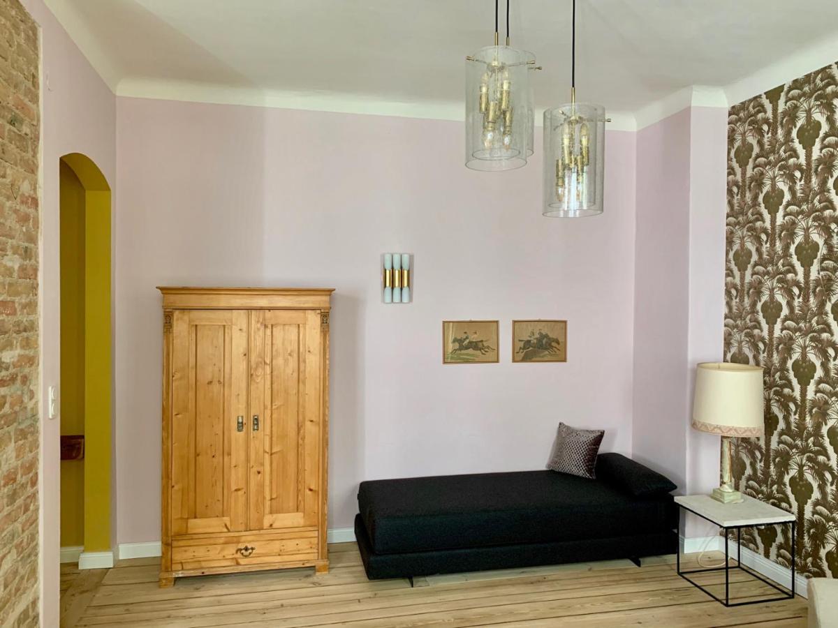 Brilliant Apartments