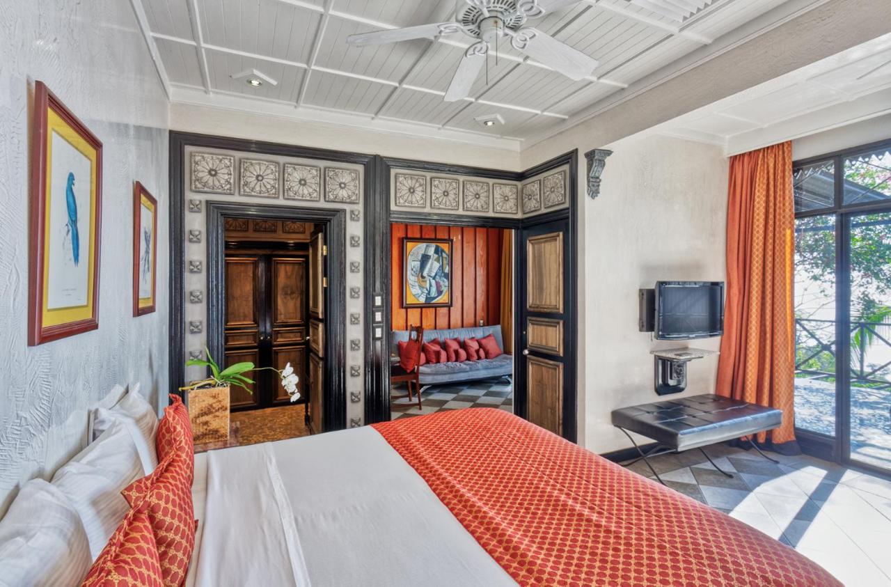 Hotel Villa Caletas photo