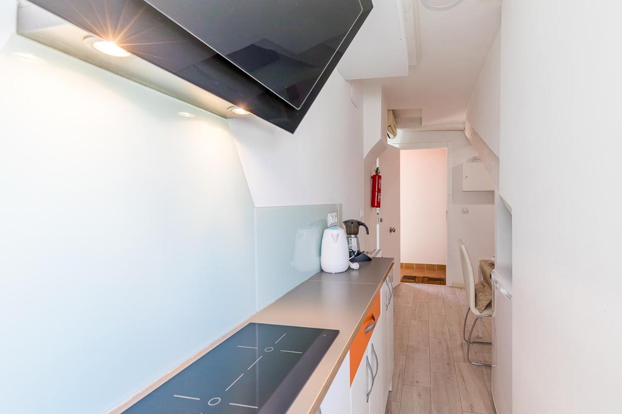 Apartamento Atico en Puerta del Sol, Madrid – Tarifs 2022