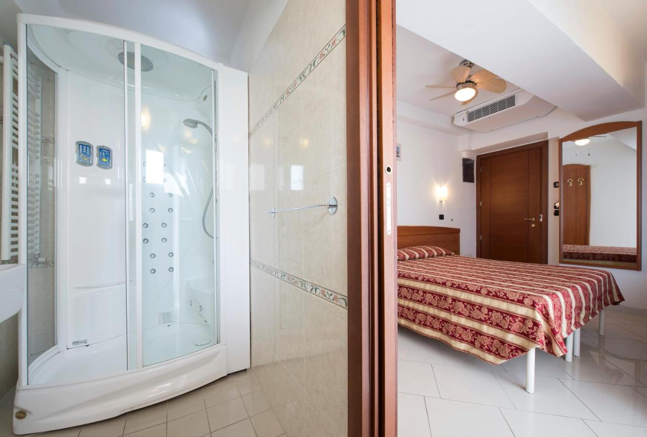 Image: Hotel Villa Linda - Family Hotel - Nuova Costruzione Antisismica