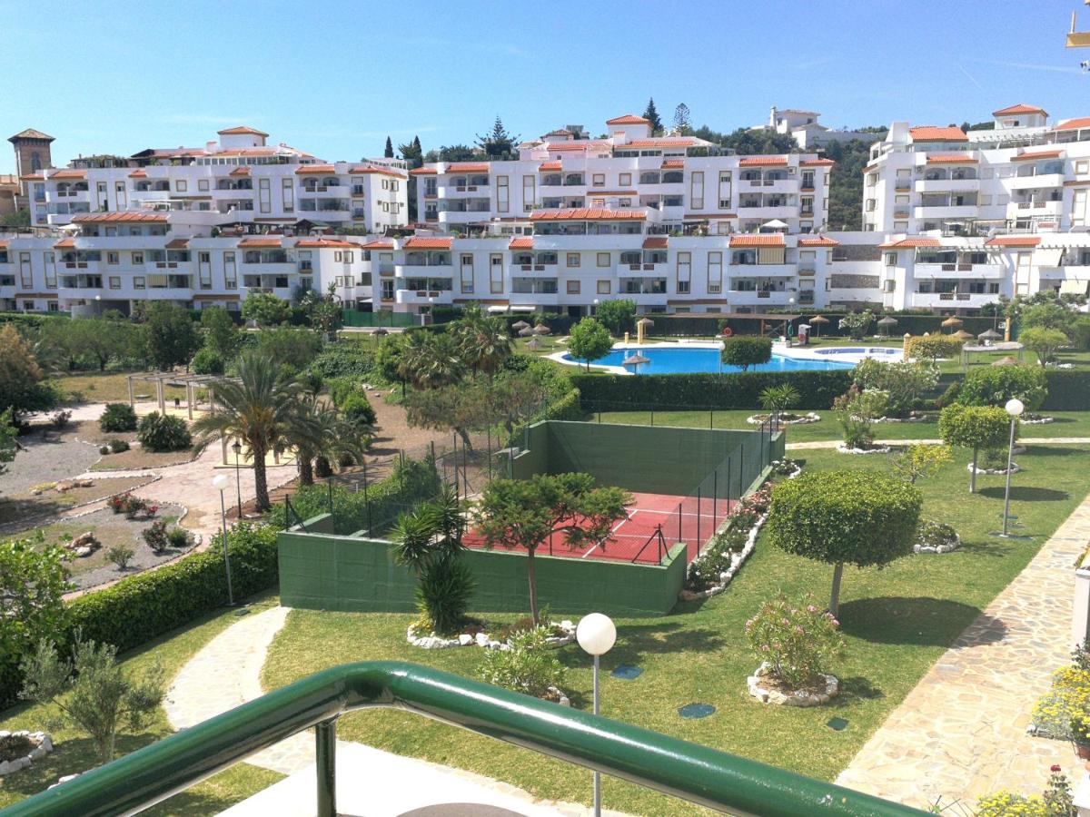 Benalmarina Sea View Apartments, Benalmádena – Updated 2022 ...
