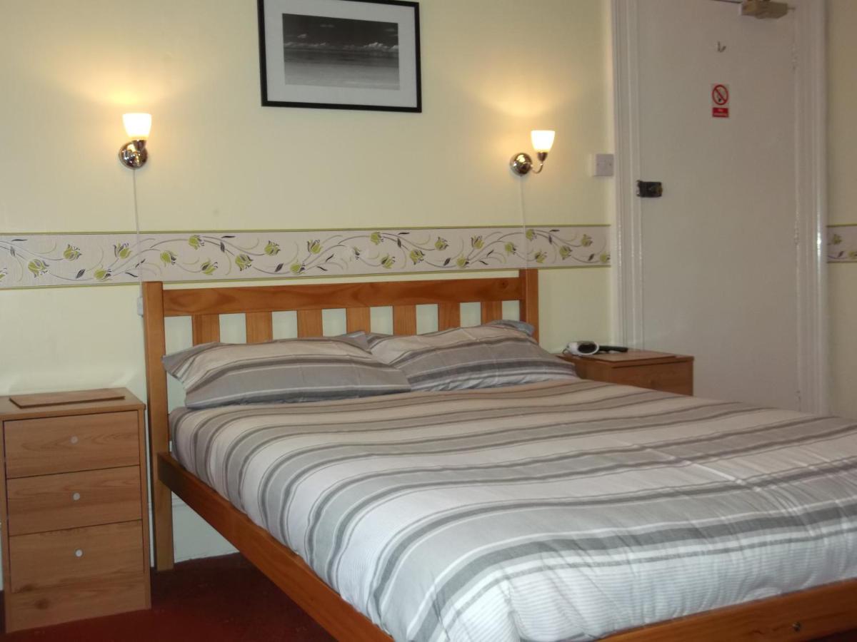 Ashfield Guest House - Laterooms
