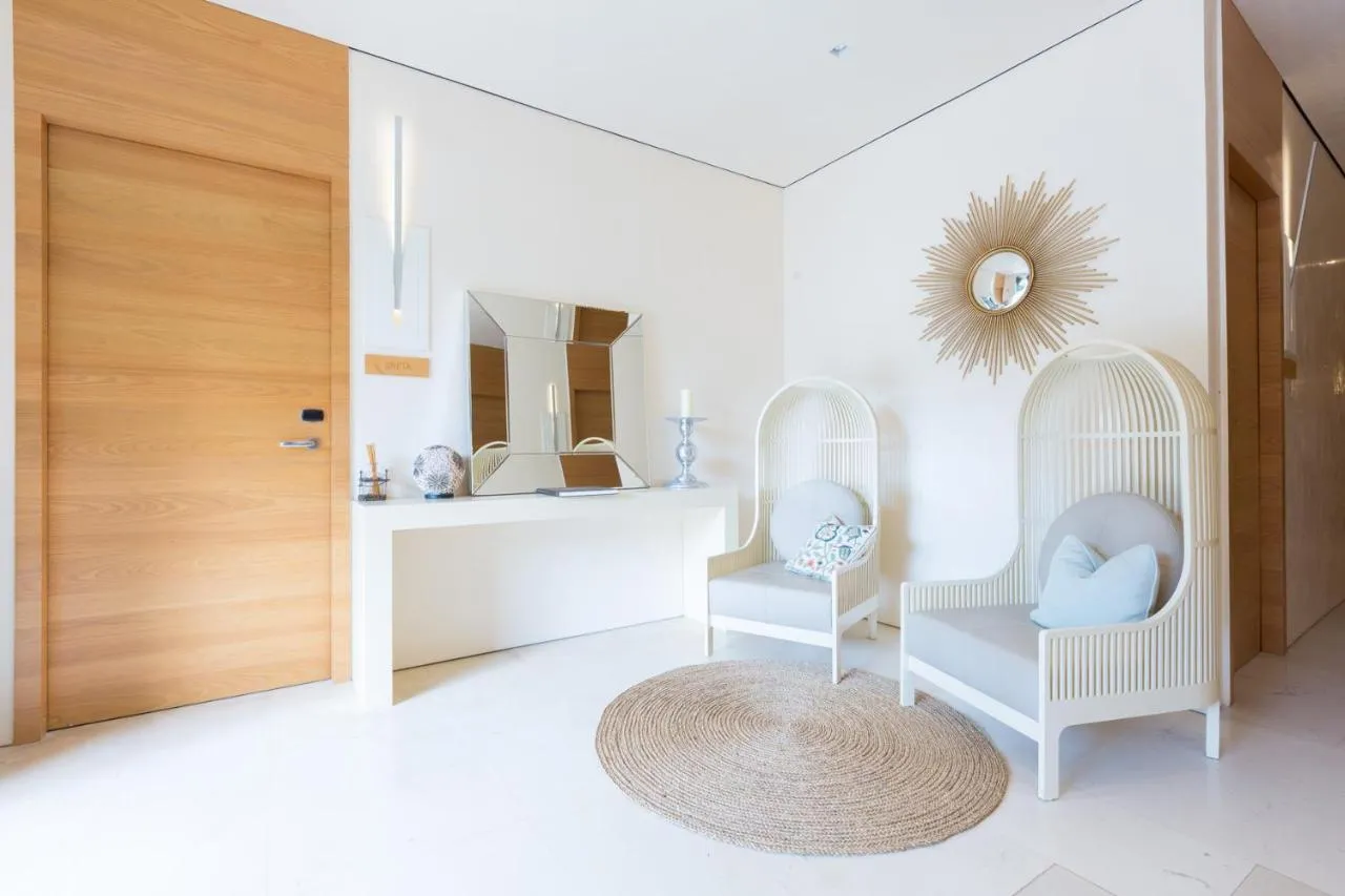 Gallery image of this property