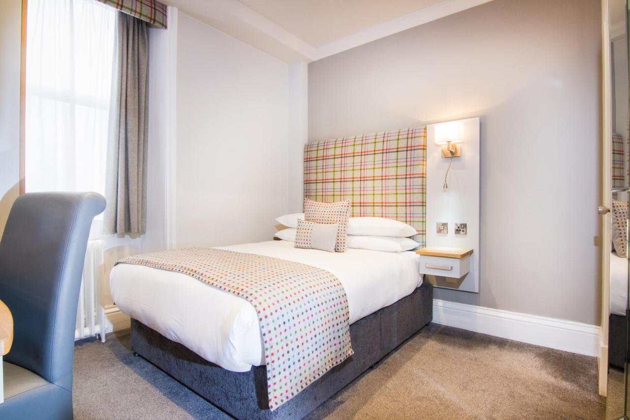Cozy Double Room - Non-Smoking