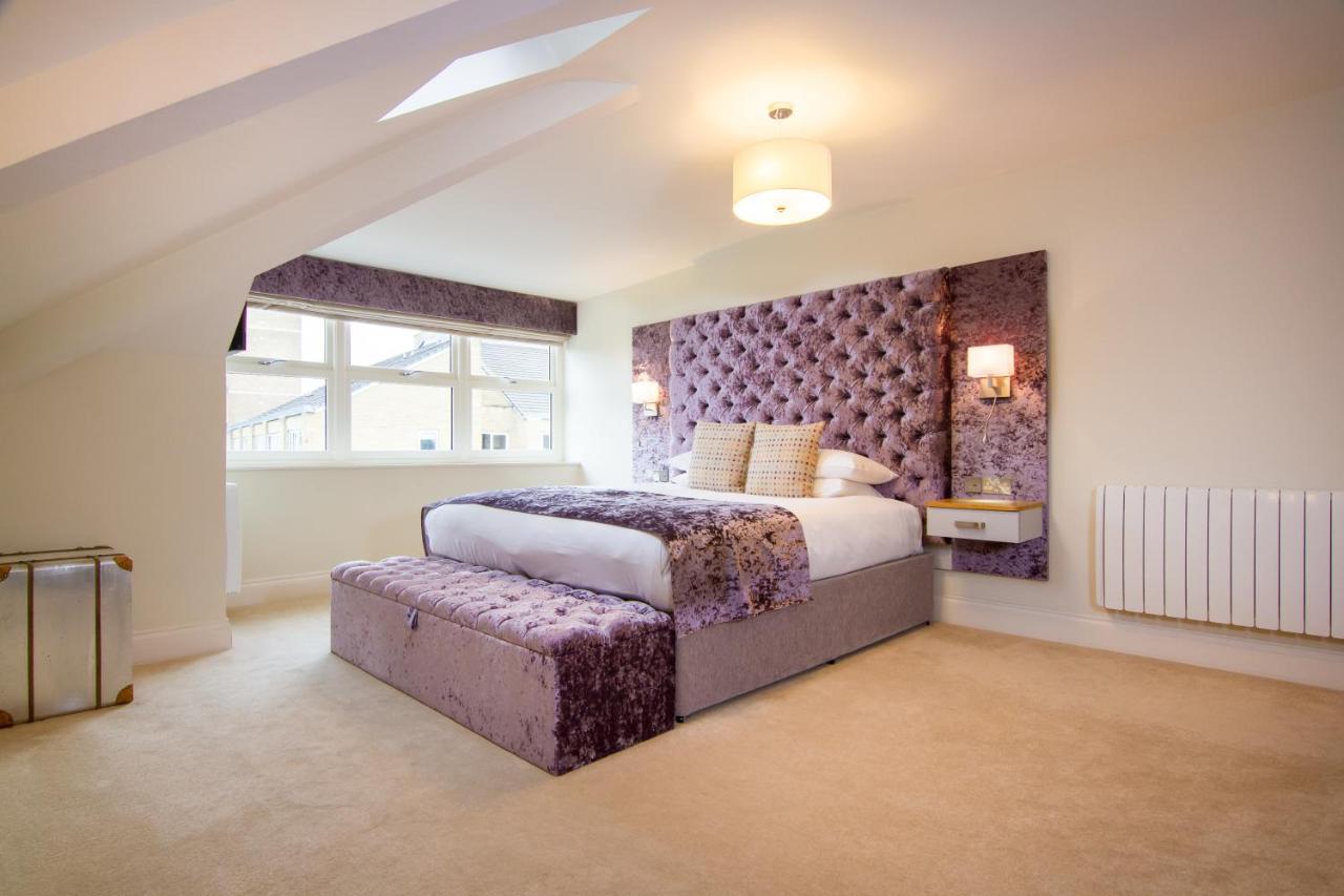 Deluxe Double Room with External Private Bathroom - Non-Smoking