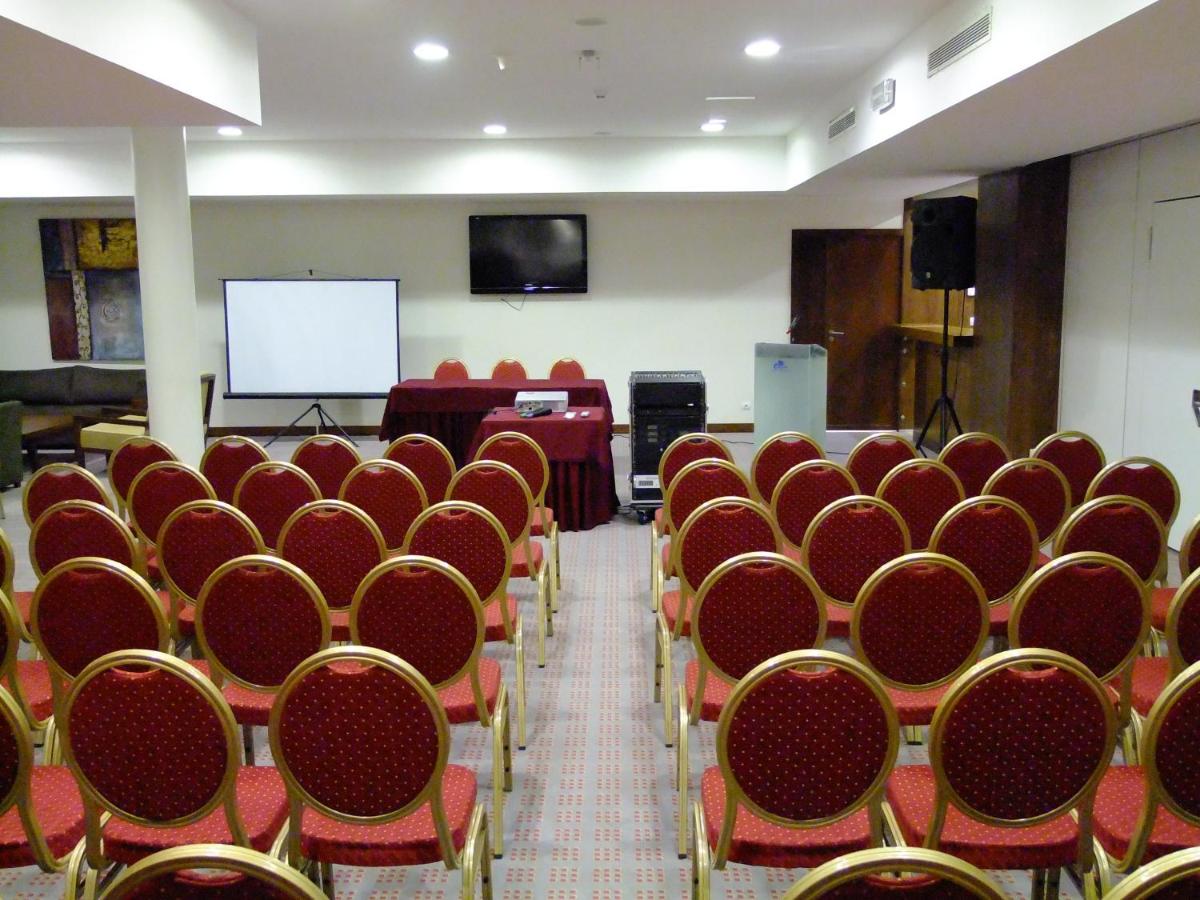 Skyna Hotel Luanda photo