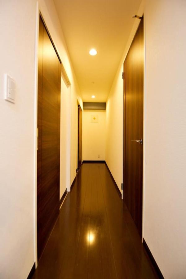 Kanbe Building 301 - 3