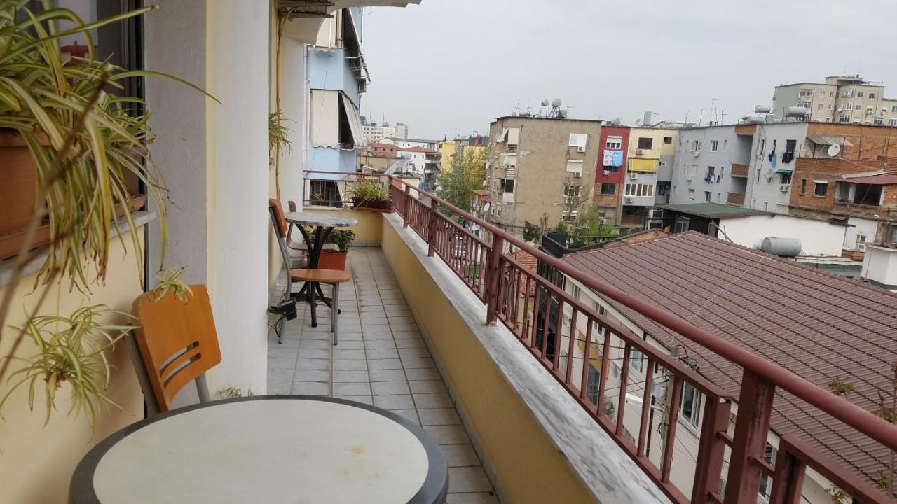 Central Apartments Shoshi photo