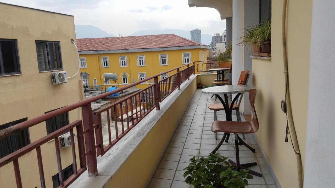 Central Apartments Shoshi photo