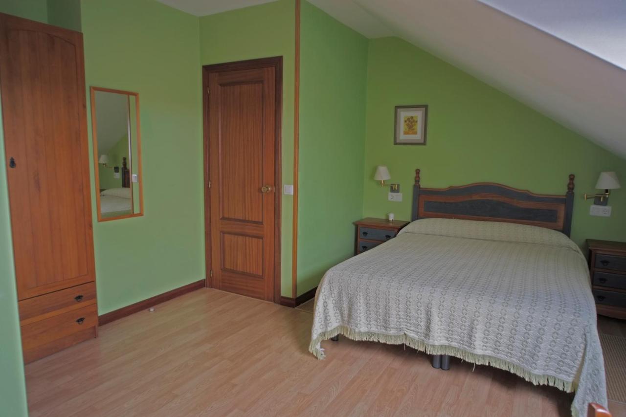 Casa rural La Rectoral de San Juan (España El Franco ...