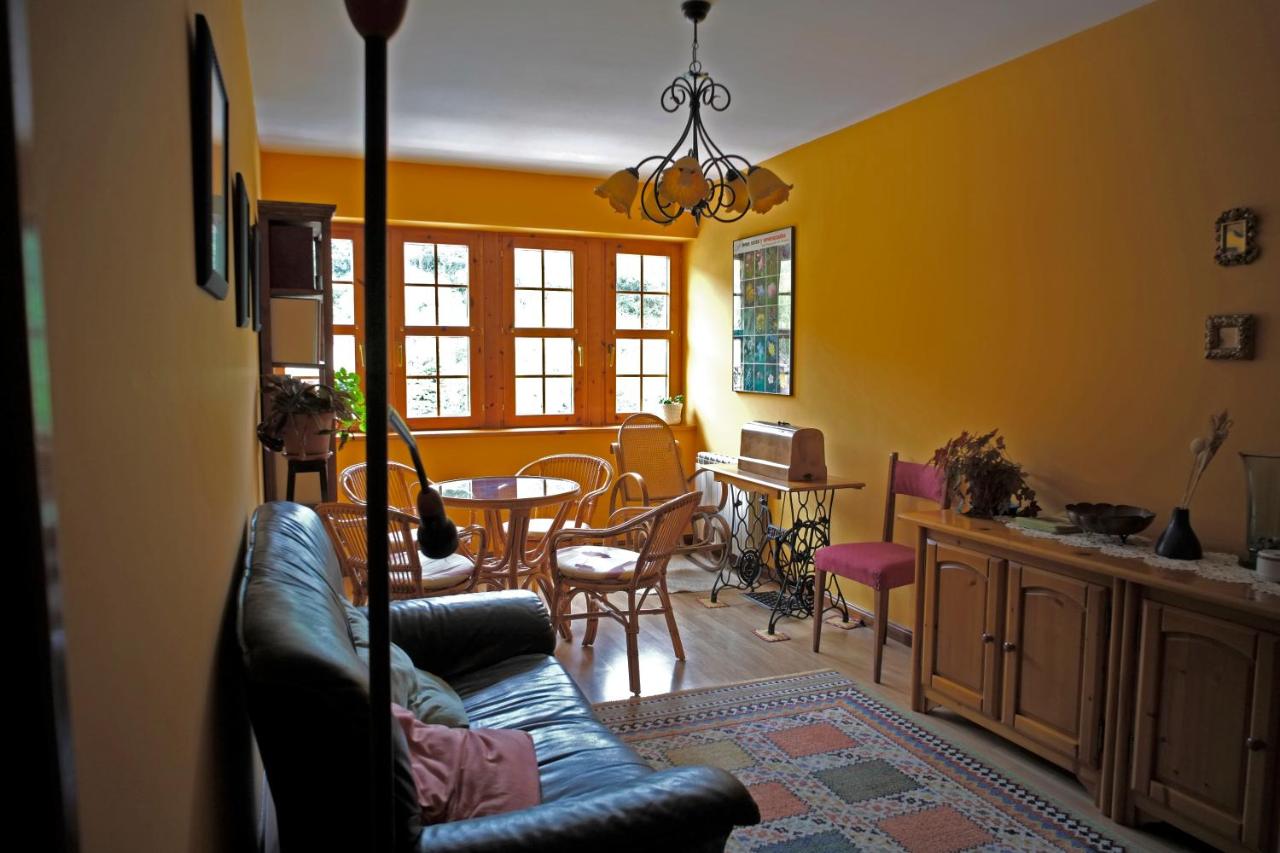 Casa rural La Rectoral de San Juan (España El Franco ...