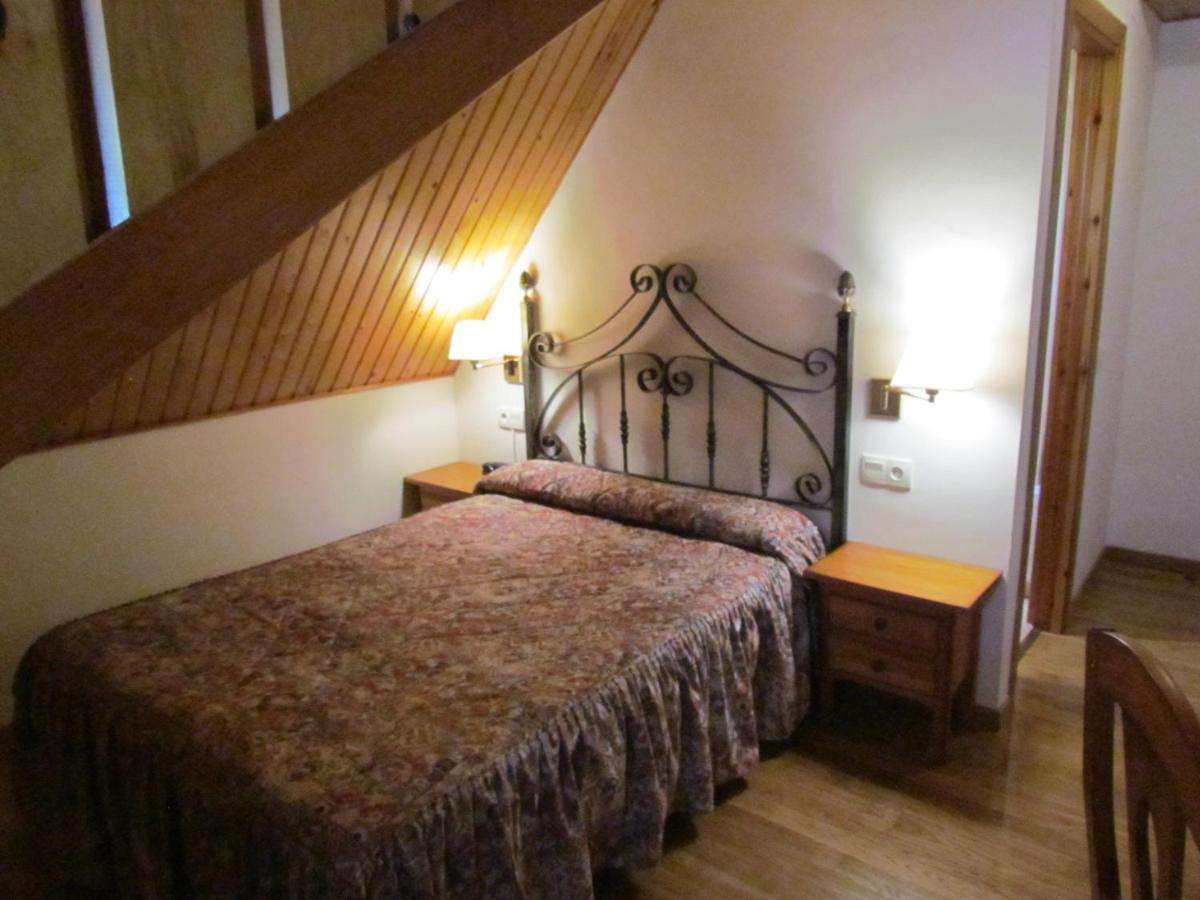 Hotel Las Nieves, Linás de Broto – Updated 2022 Prices