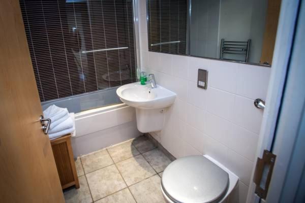 Cranbrook House Serviced Apartments - Laterooms