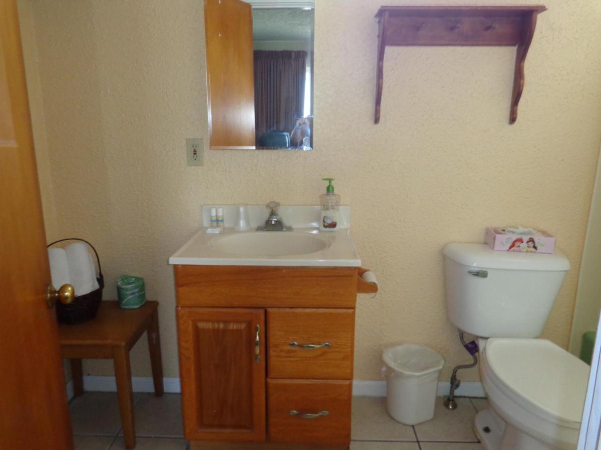Fountain Motel — photo 21