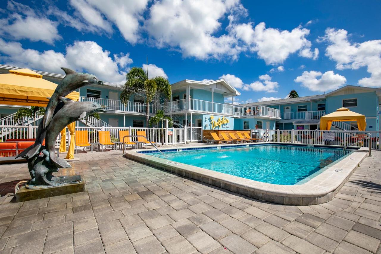 St. Pete Beach Suites — photo 17