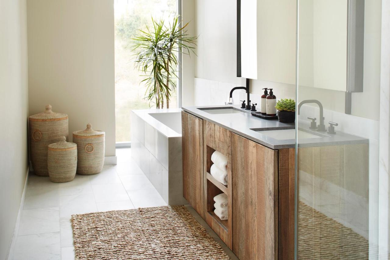 1 Hotel West Hollywood - 3