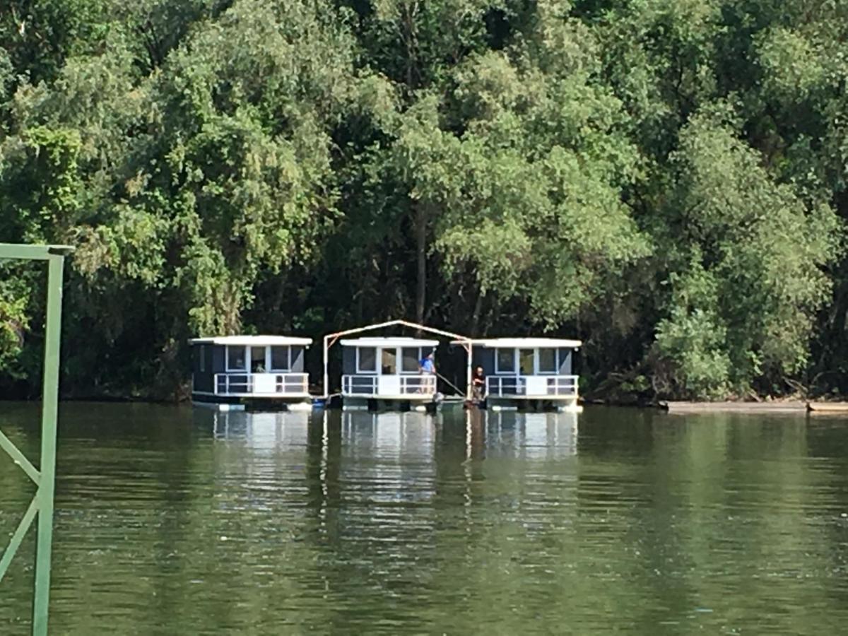 Lakóhajó, úszóház - Tisza-tó, Tiszafüred – aktualizované ceny na rok 2023