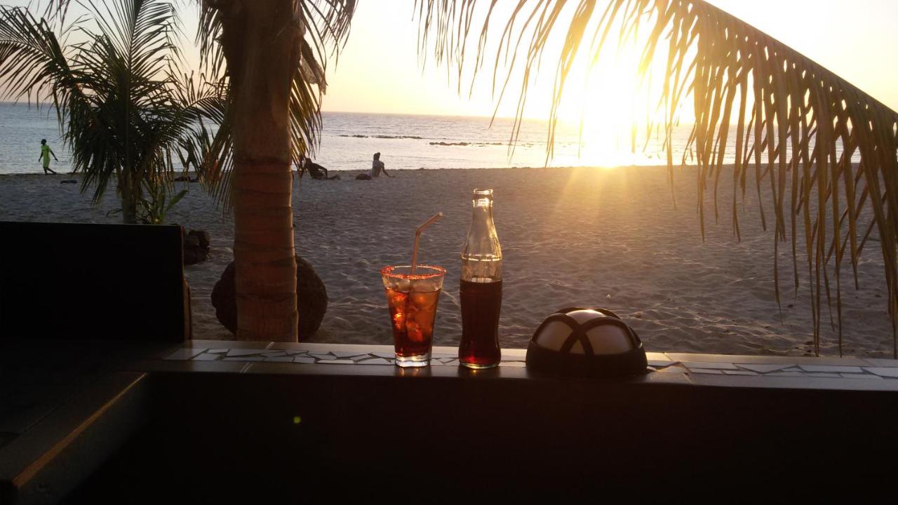 Beach: B & B Teranga Warang