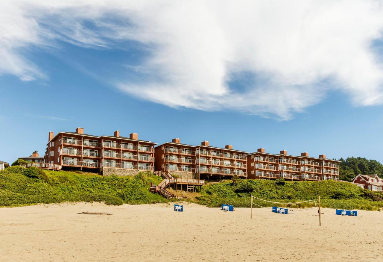 Image: Hallmark Resort in Cannon Beach