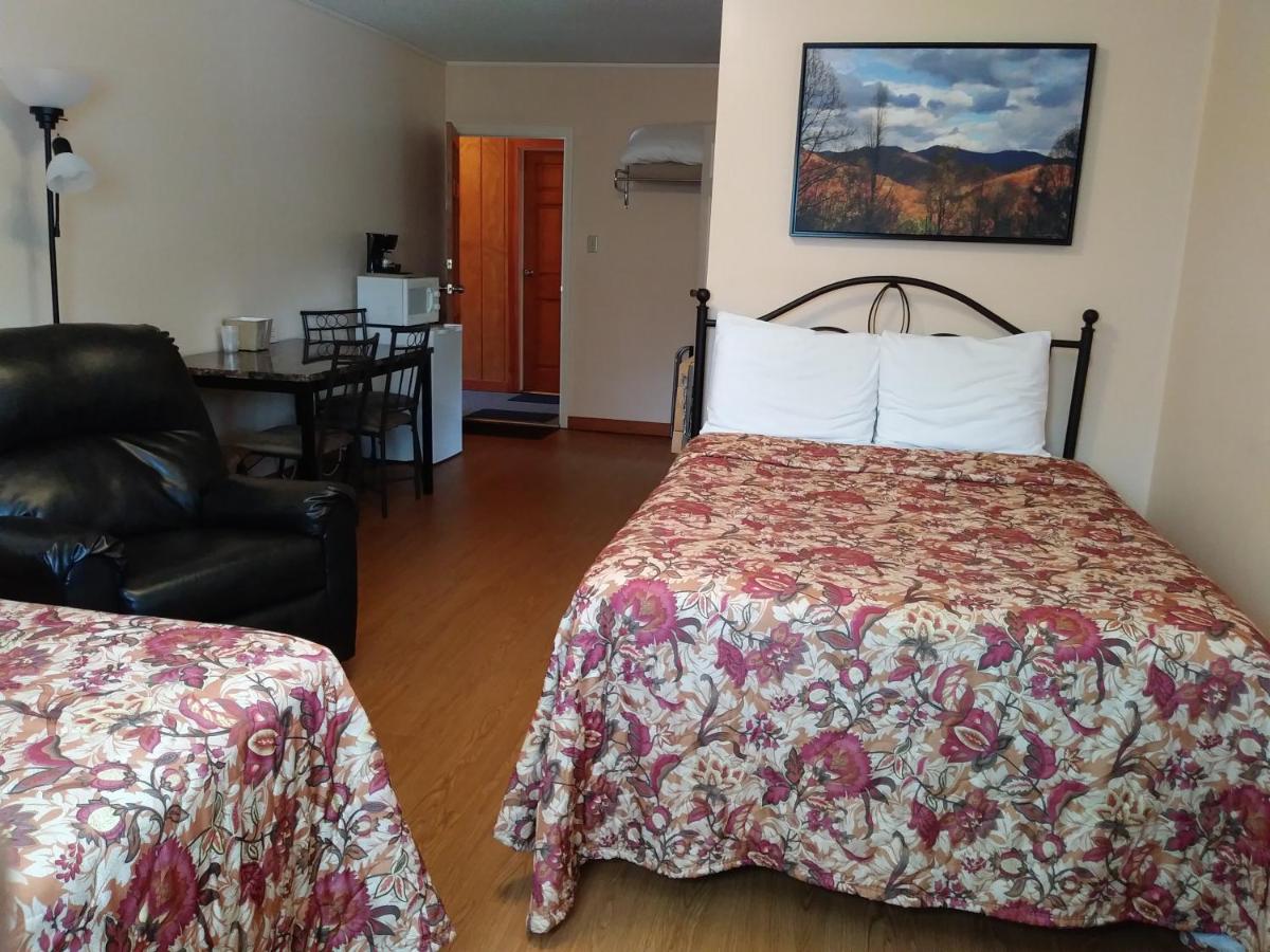 Riverbend Lodging — photo 16