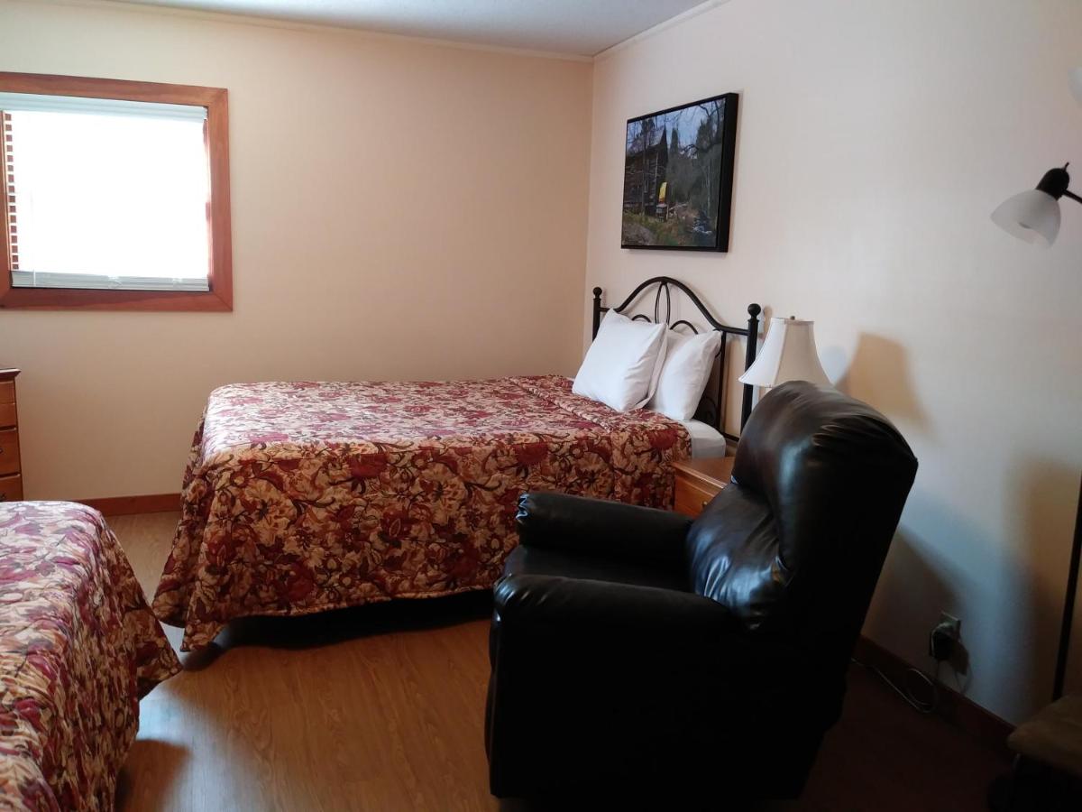 Riverbend Lodging — photo 12
