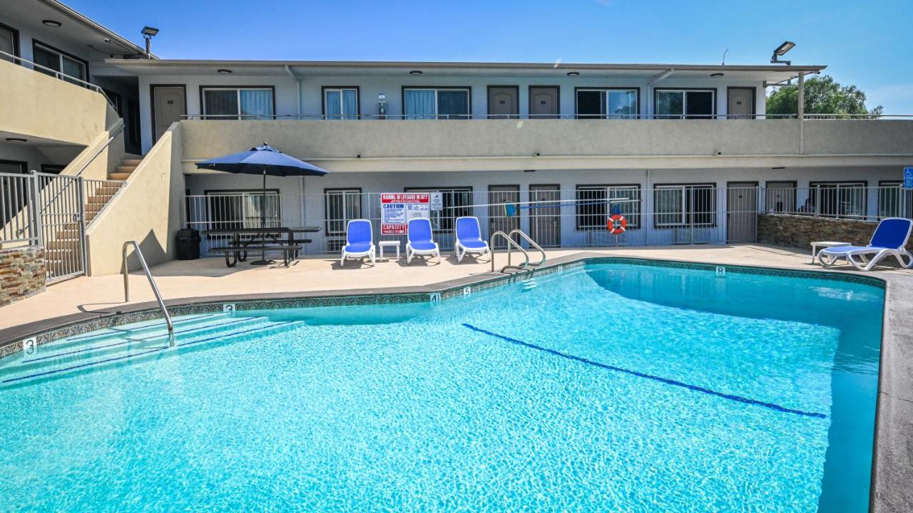 Sea Bright Inn Motel — photo 24