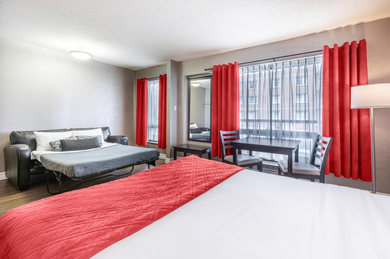 Hotel Universel photo