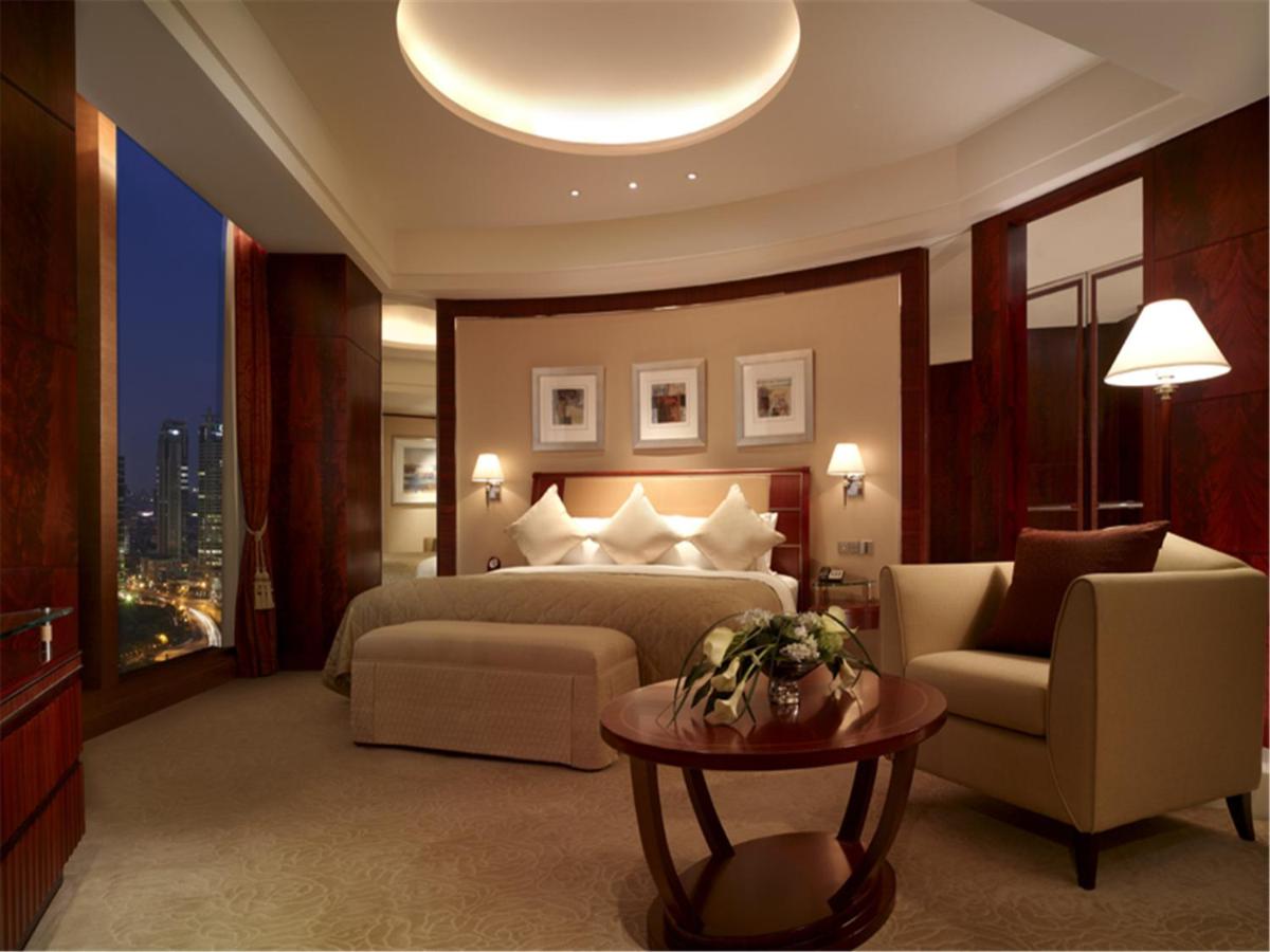 Pudong Shangri-La, Shanghai photo