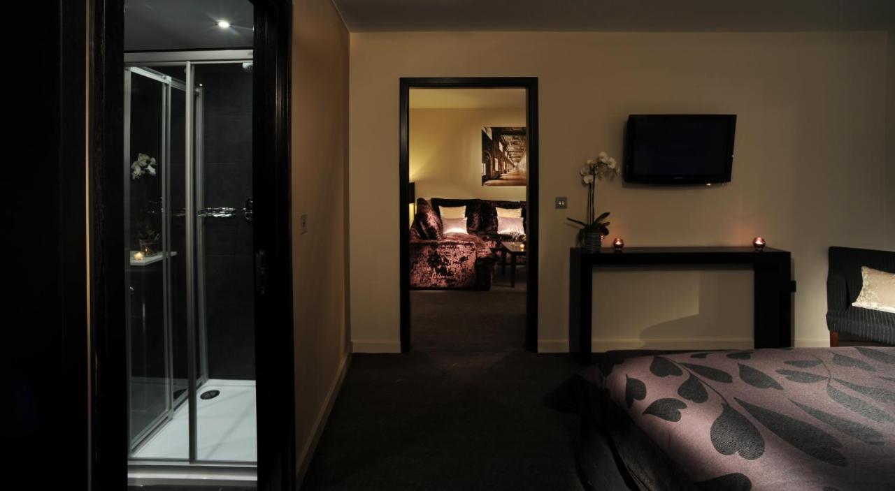 The Guildford Harbour Hotel - Laterooms