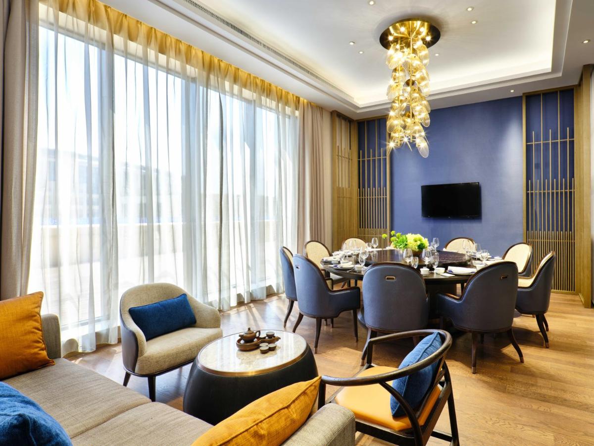 Primus Hotel Shanghai Sanjiagang - Offer Pudong International Airport and Disney shuttle photo