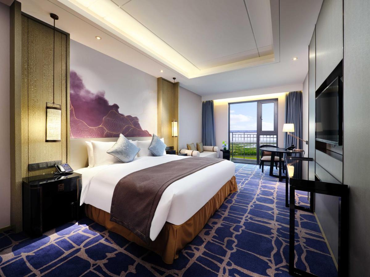 Primus Hotel Shanghai Sanjiagang - Offer Pudong International Airport and Disney shuttle photo