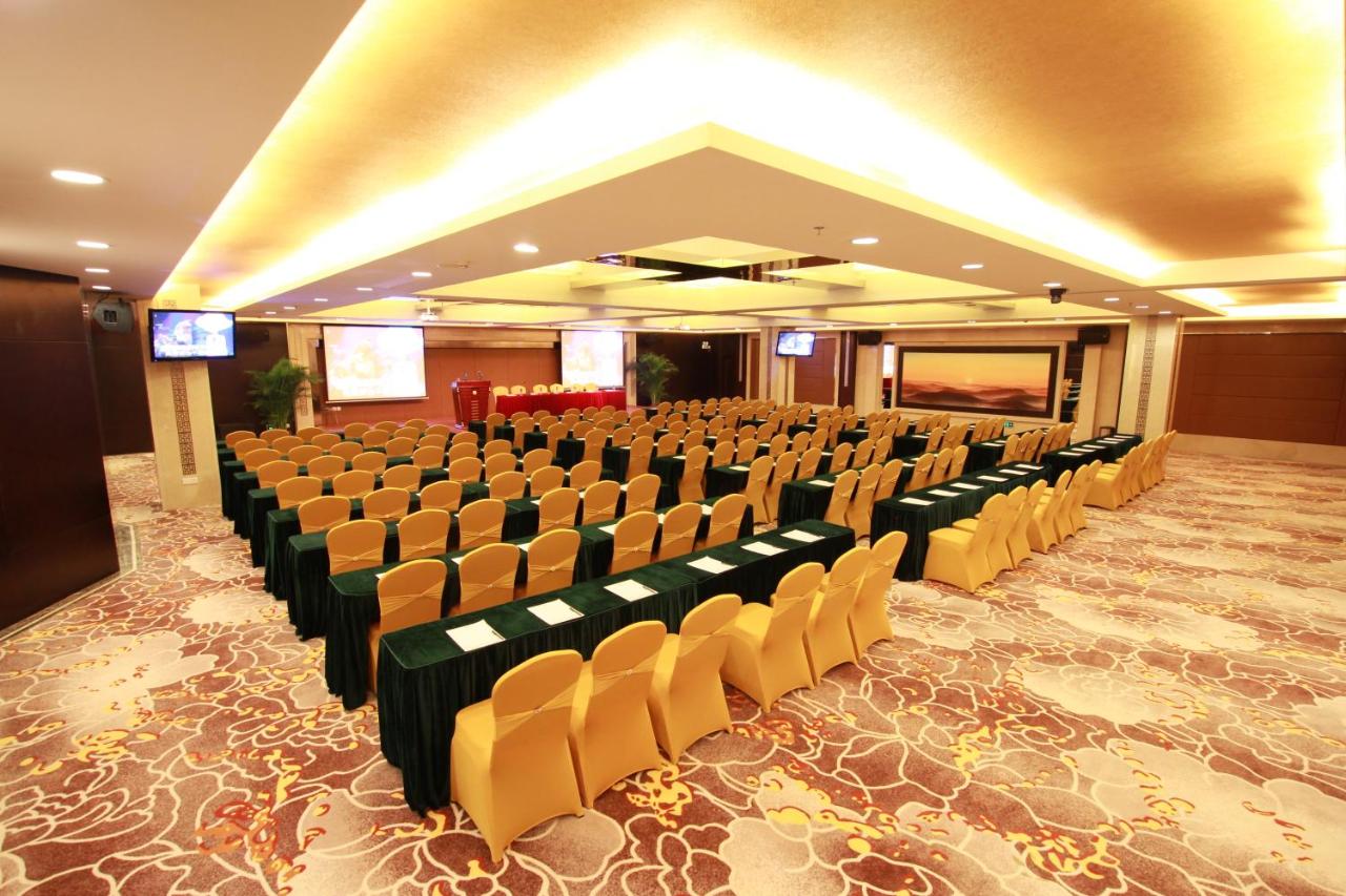 Fortune Hotel photo
