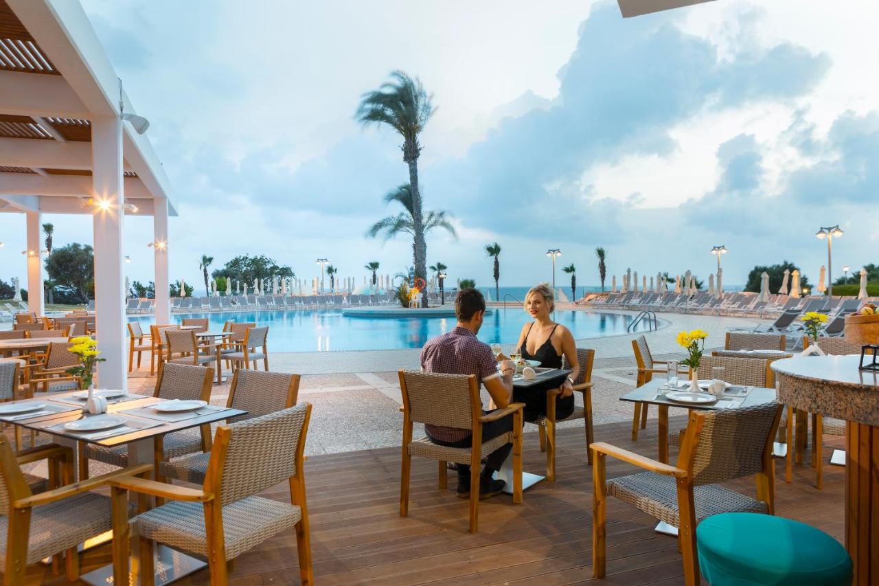Leonardo Laura Beach & Splash Resort photo