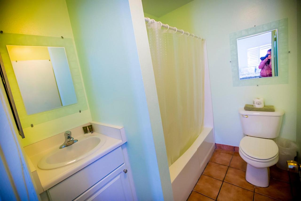 Leucadia Beach Inn — photo 22
