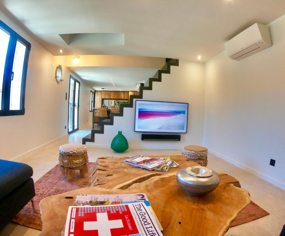dónde alojarse en Saint-Tropez mejores hoteles baratos donde dormir villas apartamentos