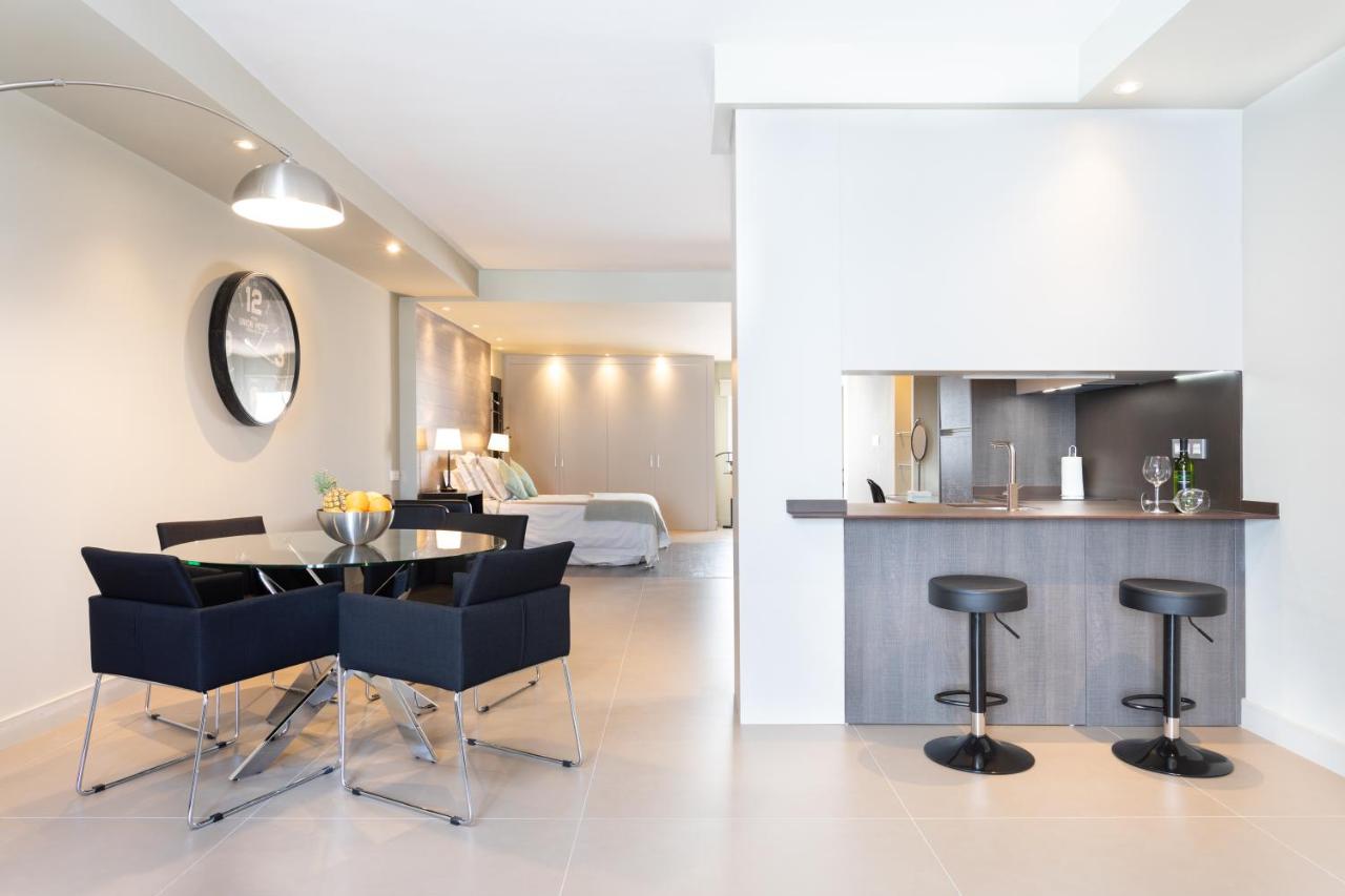 Rooms & Suites Loft 2E Deluxe Edition Arrecife, Arrecife ...