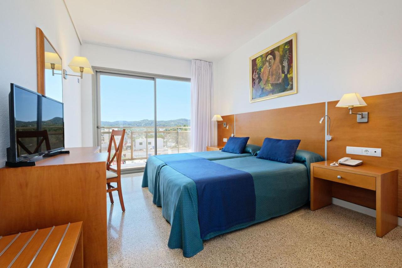 azuLine Hotel SAnfora & Fleming, San Antonio – Updated 2022 ...