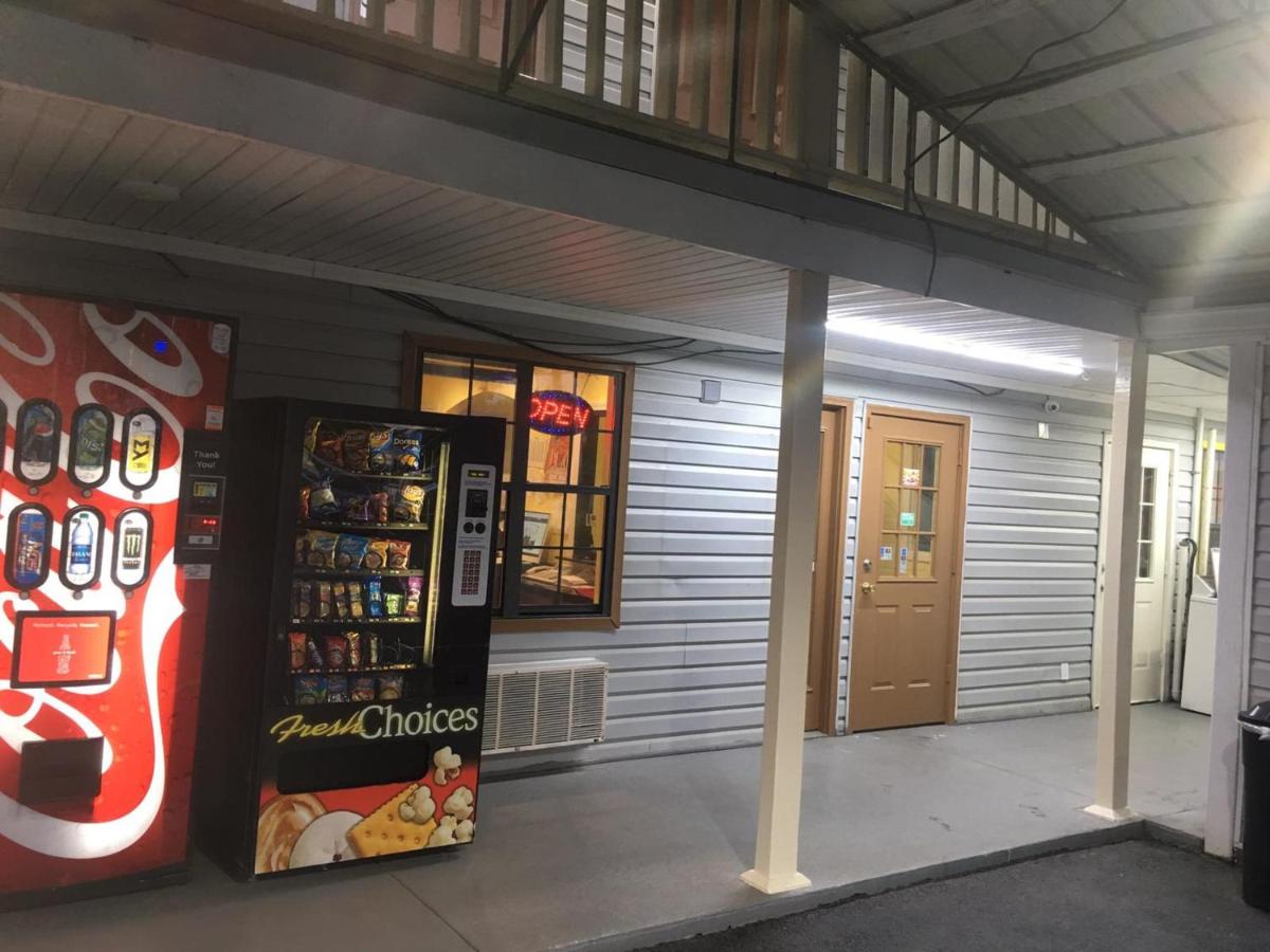 Loyalty Inn Hawkinsville — photo 21