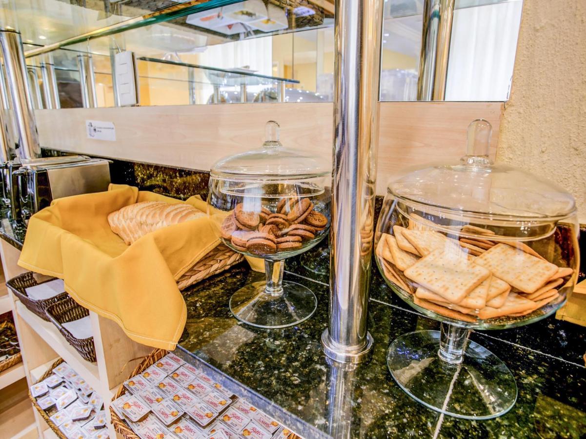 Hotel Villa Rica photo