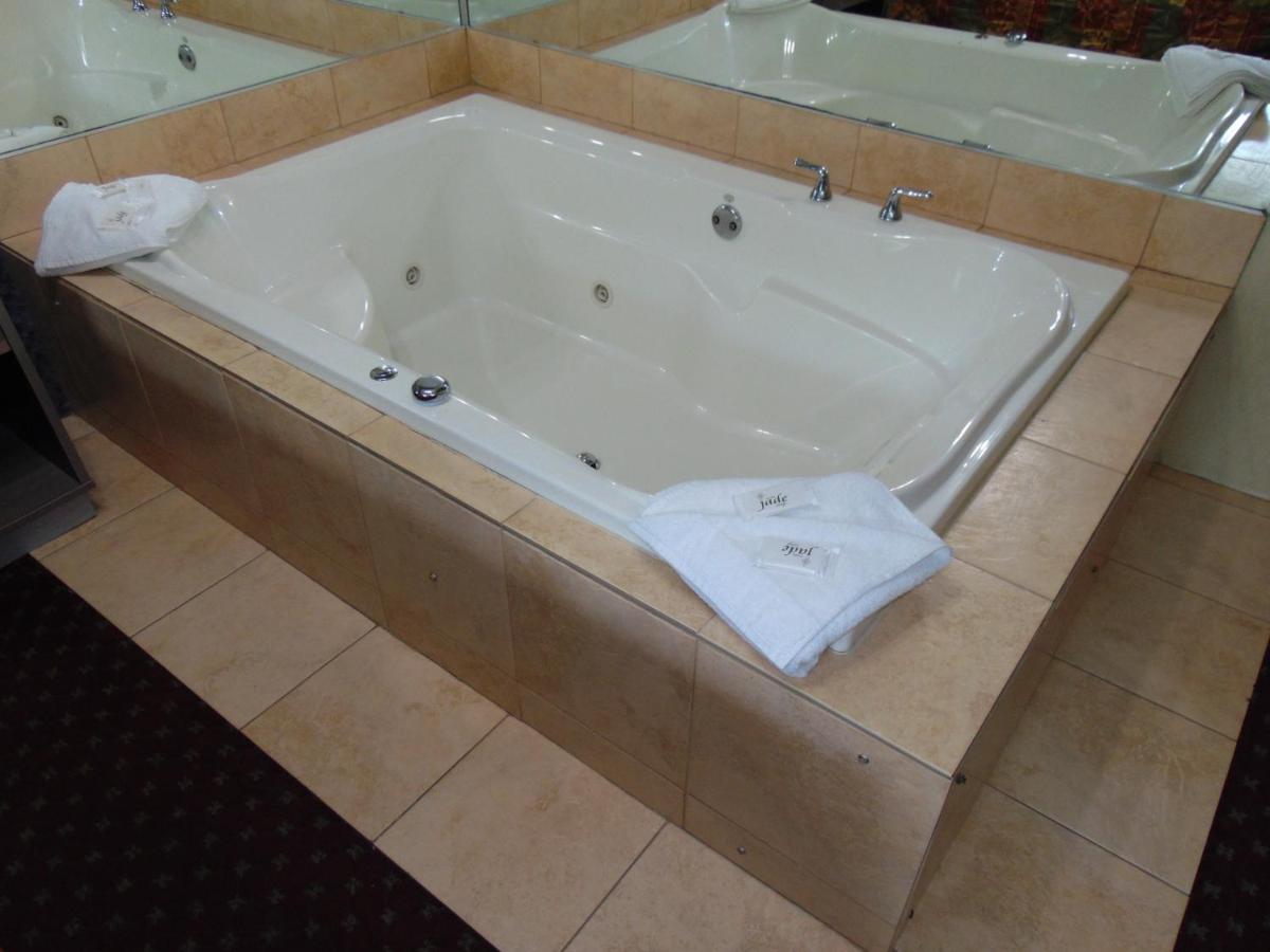La Mirage Motel — photo 12