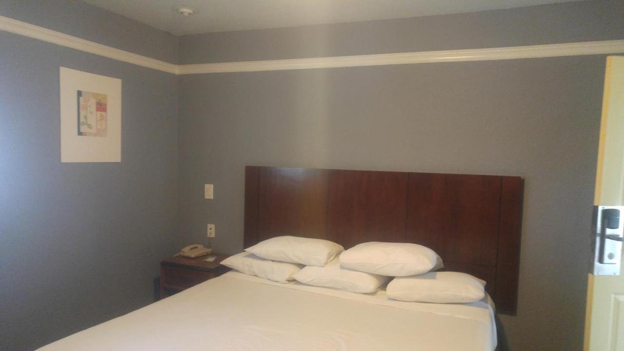 Riviera Motel — photo 20