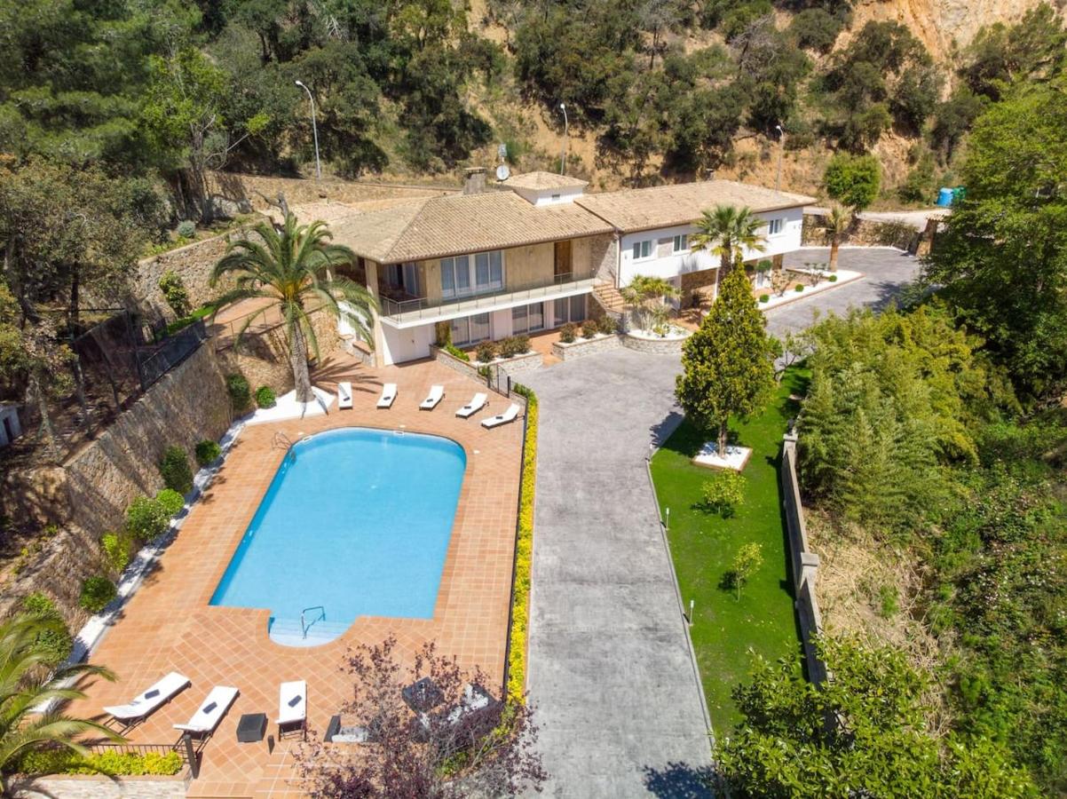 Villa CANYELLES BEACH COSTA BRAVA-INCL. ACTIVITIES-22PAX ...