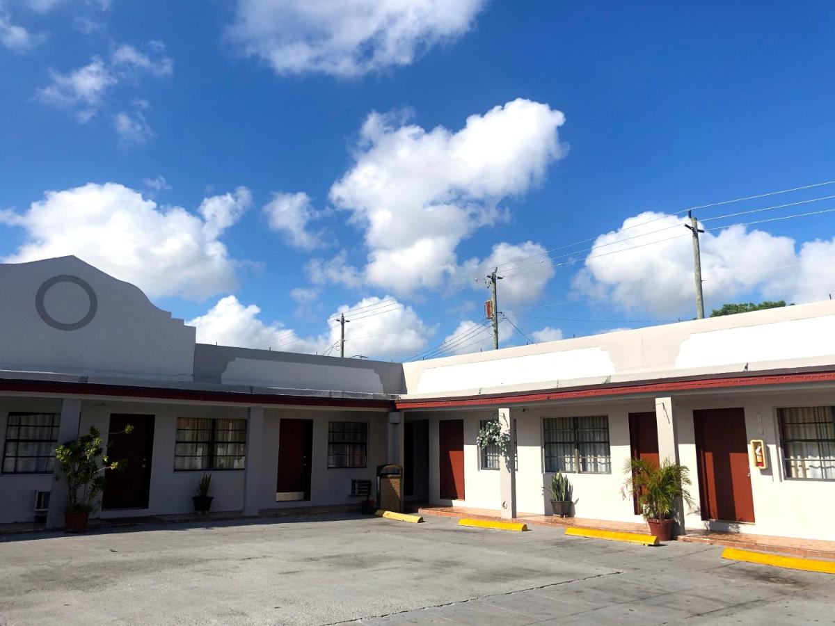 Motel 77 — photo 9