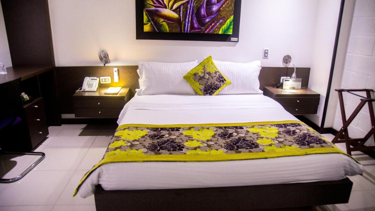 Hotel Golden Palermo photo