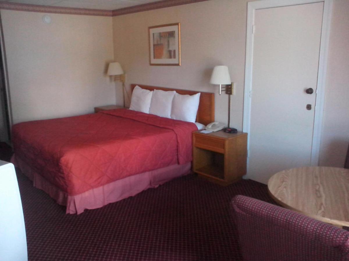 Regency Inn — photo 24