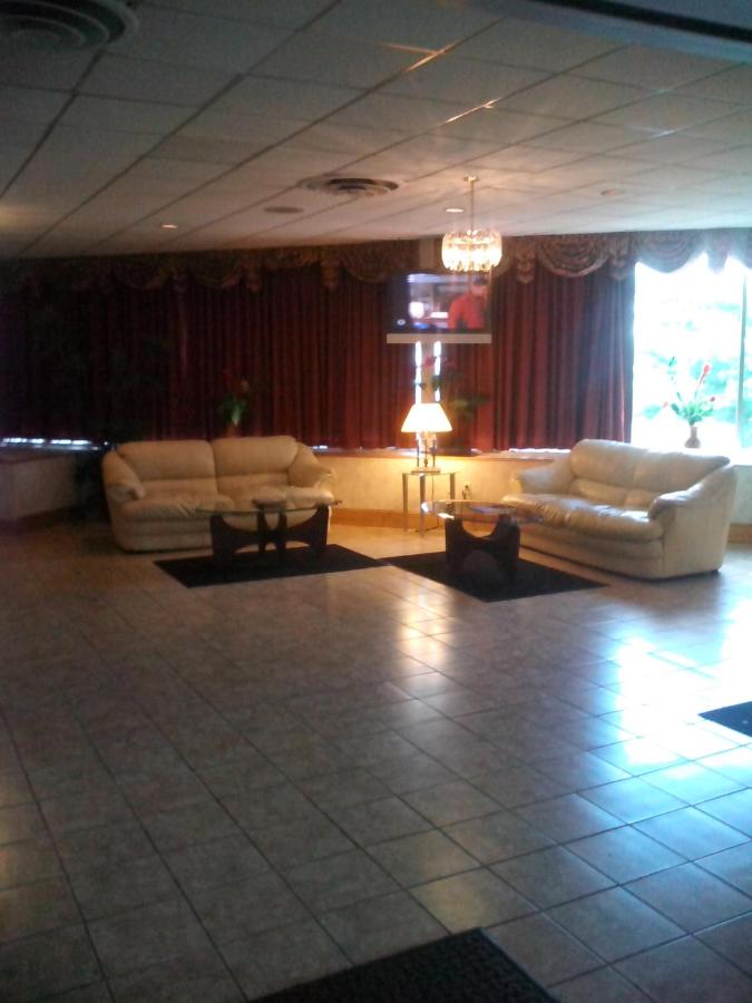 Regency Inn — photo 19