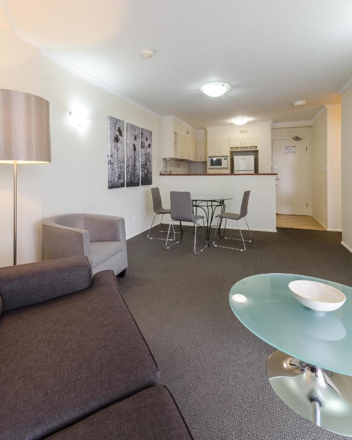 West End Central Apartments photo