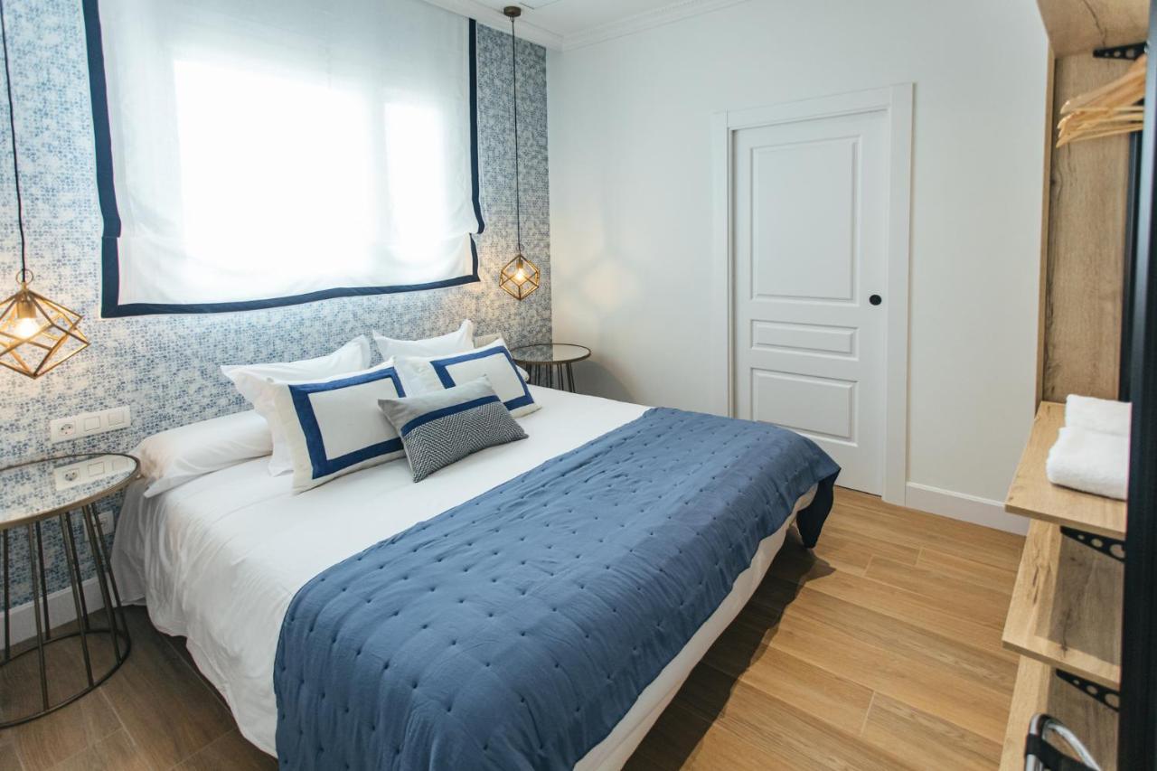 The Lucky Flats - Poeta Quintana, Alicante – Aktualisierte ...